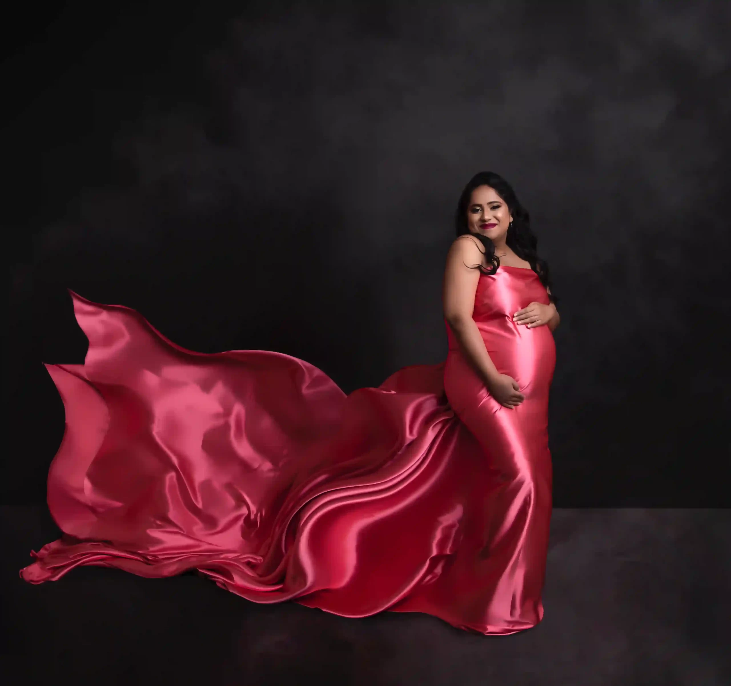 Soft and Elegant Chiffon Wrap for Your Maternity Session