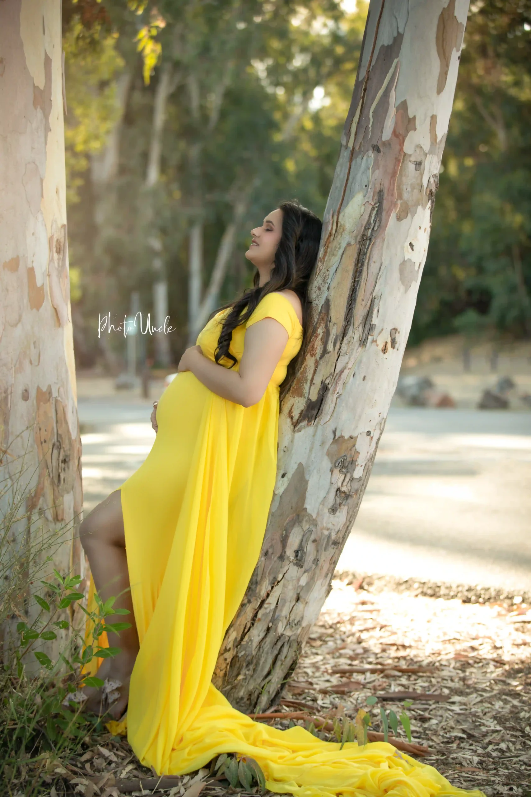 Canary Yellow Stylish Maternity Jersey Dress for Photoshoots Canary Yellow Stylish Maternity Jersey Dress for Photoshoots